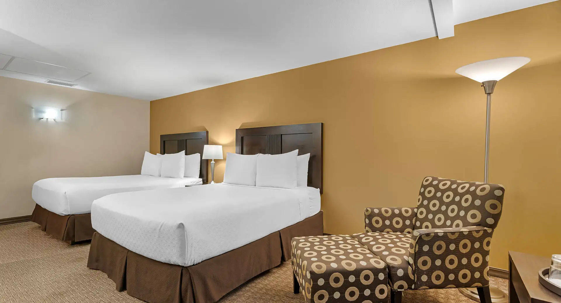 Accessible Room 2 Queen Beds 2